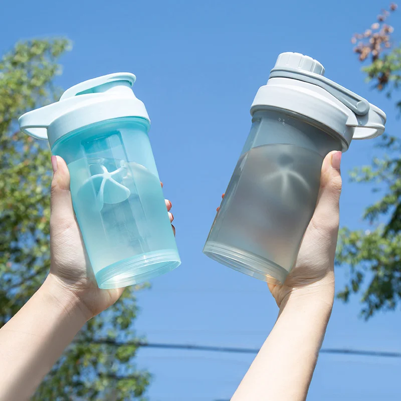 Shake Cup Sports Fitness Water - đánh giá và giá Whey Protein Isolate